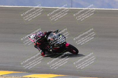 media/Oct-30-2022-CVMA (Sun) [[fb421c3cec]]/Race 6 500 Supersport-350 Supersport/